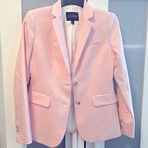 Pastel pink long and lean Banana Republic wool blazer. EUC